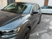 Usata VW T-Roc 150 CV (110 kW) 2018 Grigio SUV