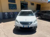 Usata Peugeot 2008 Active 75 CV (55 kW) 2016 Bianco SUV