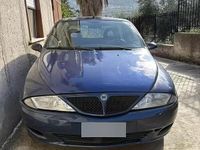Usata Lancia Ypsilon 60 CV (44 kW) 2001 Blu Utilitaria