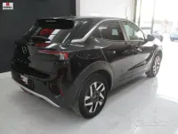 Usata Opel Mokka Elegance 101 CV (74 kW) 2022 Nero SUV