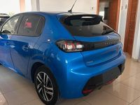 Usata Peugeot 208 Allure 100 CV (73 kW) 2023 Blu Utilitaria