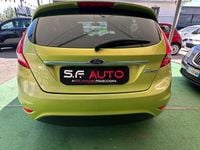 Usata Ford Fiesta Titanium 96 CV (70 kW) 2010 Verde Berlina