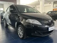 Usata Lancia Ypsilon Silver 69 CV (50 kW) 2023 Grigio Utilitaria