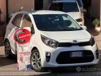Occasion Kia Picanto X-Line 65 ch (47 kW) 2019 Blanc Citadine