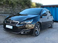 Usata Peugeot 308 GT-line 120 CV (88 kW) 2017 Nero Berlina