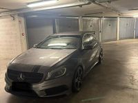 Usata Mercedes A250 AMG 260 CV (191 kW) 2015 Grigio Berlina