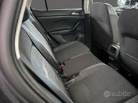 Begagnad VW T-Cross Style 95 HK (69 kW) 2022 Grå SUV