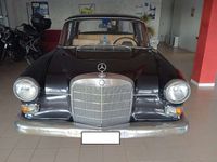 Usata Mercedes 200 105 CV (77 kW) 1966 Nero Berlina