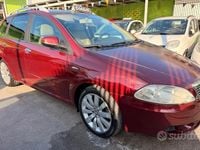 Usata Fiat Croma Emotion 150 CV (110 kW) 2006 Rosso Station wagon