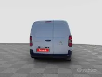 Usata Peugeot Partner Premium 102 CV (75 kW) 2023 Bianco Monovolume