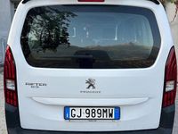 Usata Peugeot Rifter 110 CV (80 kW) 2022 Bianco Monovolume