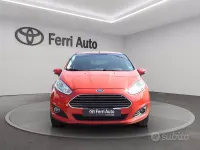 Second-hand Ford Fiesta Titanium 75 CP (55 kW) 2016 Roșu Berlinǎ