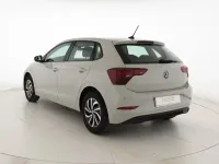 Usata VW Polo Life 80 CV (58 kW) 2023 Ascot grey Utilitaria