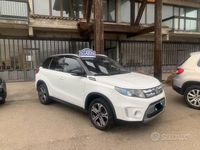 Usata Suzuki Vitara 120 CV (88 kW) 2016 Bianco SUV
