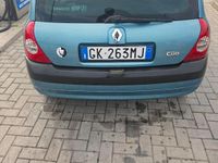 Usata Renault Clio II 75 CV (55 kW) 2003 Verde Berlina
