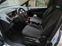 Usata Ford B-MAX 75 CV (55 kW) 2013 Bianco Monovolume