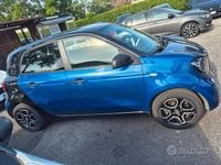 Usata Smart ForFour Prime 71 CV (52 kW) 2017 Blu Utilitaria