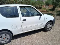 Usata Fiat 600 54 CV (39 kW) 2006 Bianco Utilitaria