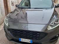 Usata Ford Kuga ST-Line 120 CV (88 kW) 2022 Grigio SUV