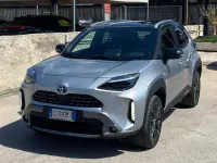 Usata Toyota Yaris Cross 92 CV (67 kW) 2021 Grigio SUV