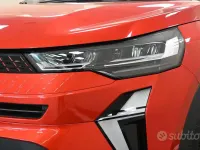 Usata Renault Captur 91 CV (66 kW) 2025 Rosso SUV