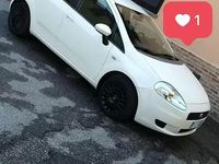 Usata Fiat Grande Punto 65 CV (47 kW) 2007 Bianco Utilitaria