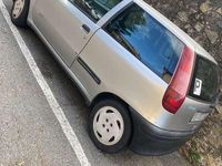 Usata Fiat Punto 73 CV (53 kW) 1997 Grigio Berlina