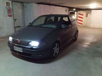 Usata Fiat Punto 133 CV (97 kW) 1994 Grigio Berlina
