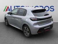 Usata Peugeot 208 Allure 101 CV (74 kW) 2023 Grigio met. Utilitaria