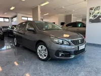 Usata Peugeot 308 SW Style 131 CV (96 kW) 2019 Grigio scuro Station wagon