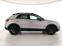 Usado VW T-Roc Life 110 CV (80 kW) 2023 Negro SUV