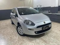 Gebraucht Fiat Punto 77 PS (56 kW) 2012 Grau Kleinwagen