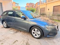 Usata Skoda Octavia Executive 116 CV (85 kW) 2021 Grigio Station wagon