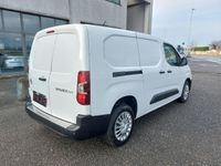 Usata Toyota Proace Comfort 102 CV (75 kW) 2024 Bianco Monovolume