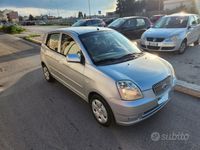 usata Kia Picanto 1,1 GPL 5porte CLIMA