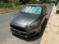 Usata Ford Fiesta 75 CV (55 kW) 2017 Grigio Berlina
