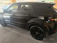 Usata Land Rover Range Rover evoque Pure 150 CV (110 kW) 2015 Nero SUV