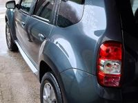 Usata Dacia Duster Lauréate 110 CV (80 kW) 2017 Grigio SUV