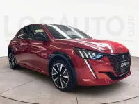 Usata Peugeot e-208 GT 100 kW (136 CV) 2022 Rosso Utilitaria