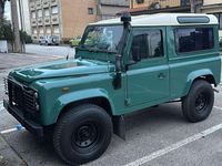 Usata Land Rover Defender 86 CV (63 kW) 1987 Verde SUV