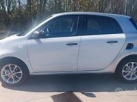 Usata Smart ForFour Passion 70 CV (51 kW) 2017 Bianco Utilitaria