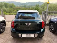 Usata Mini Cooper D Countryman 111 CV (81 kW) 2014 Verde SUV