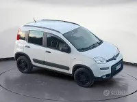 Usata Fiat Panda 4x4 Wild 86 CV (63 kW) 2020 Bianco Utilitaria