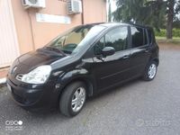 Käytetty Renault Modus 2008 Musta Tila-auto