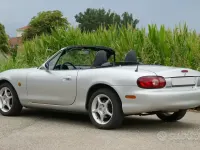 Usata Mazda MX5 110 CV (80 kW) 2005 Cabrio