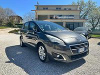 Usata Peugeot 5008 Business-Line 120 CV (88 kW) 2016 Grigio Monovolume