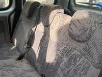 Usado Renault Kangoo 84 CV (61 kW) 2003 Gris Monovolumen