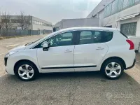 Usata Peugeot 3008 Business-Line 112 CV (82 kW) 2012 Bianco Station wagon