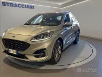 Usata Ford Kuga ST-Line 225 CV (165 kW) 2023 Grigio SUV