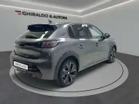 Usata Peugeot 208 GT 101 CV (74 kW) 2023 Grigio Utilitaria